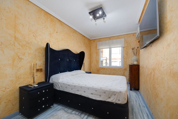 Image No.29-3 Bed Apartment for sale