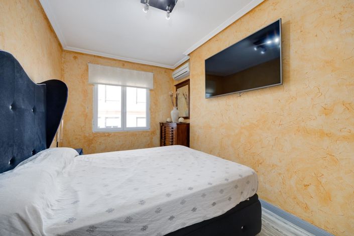 Image No.30-3 Bed Apartment for sale