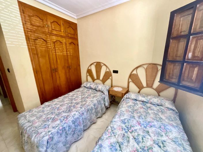 Image No.12-2 Bed Bungalow for sale