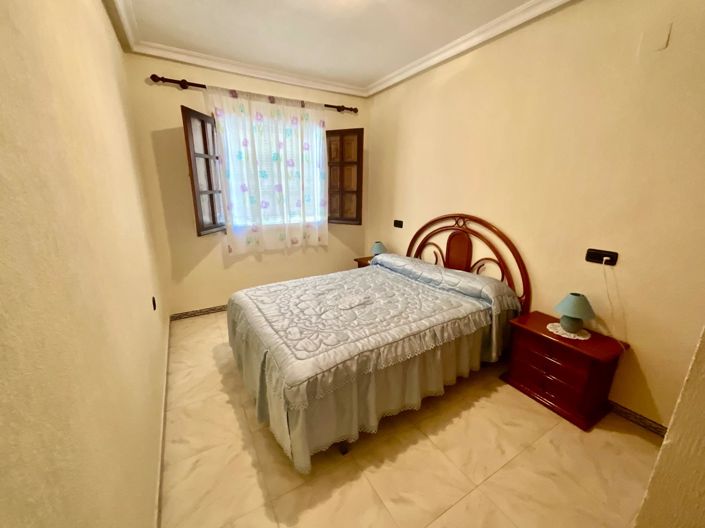 Image No.14-2 Bed Bungalow for sale