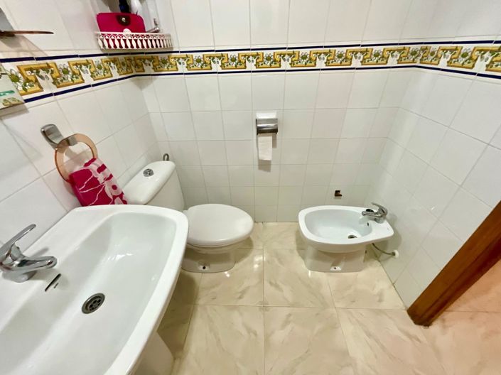 Image No.19-2 Bed Bungalow for sale