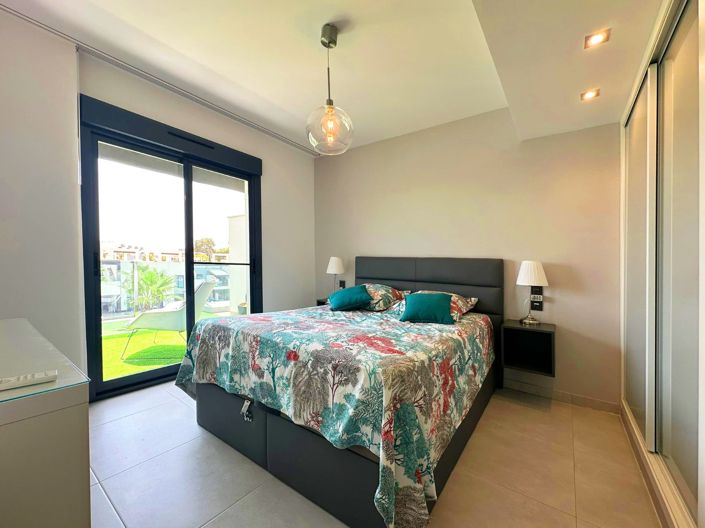 Image No.19-3 Bed Apartment for sale