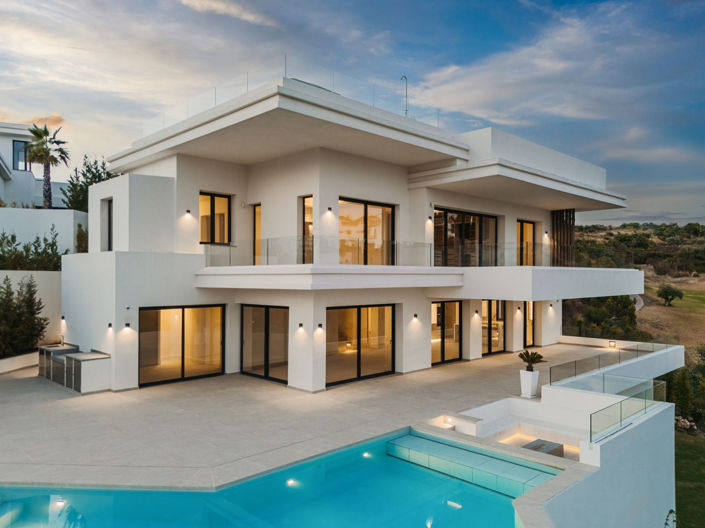 Image No.1-4 Bed Villa for sale