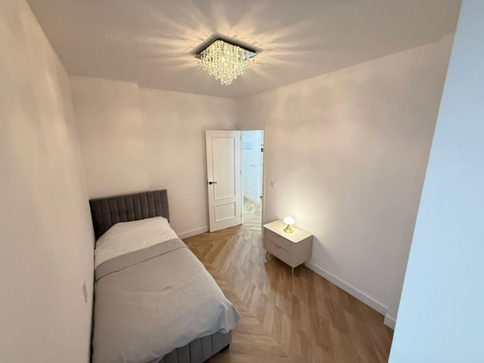 Image No.17-2 Bed Apartment for sale