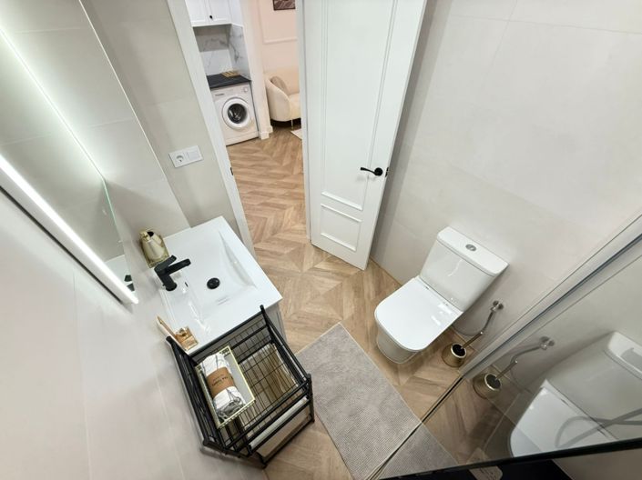 Image No.19-2 Bed Apartment for sale