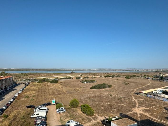 Image No.31-2 Bed Apartment for sale