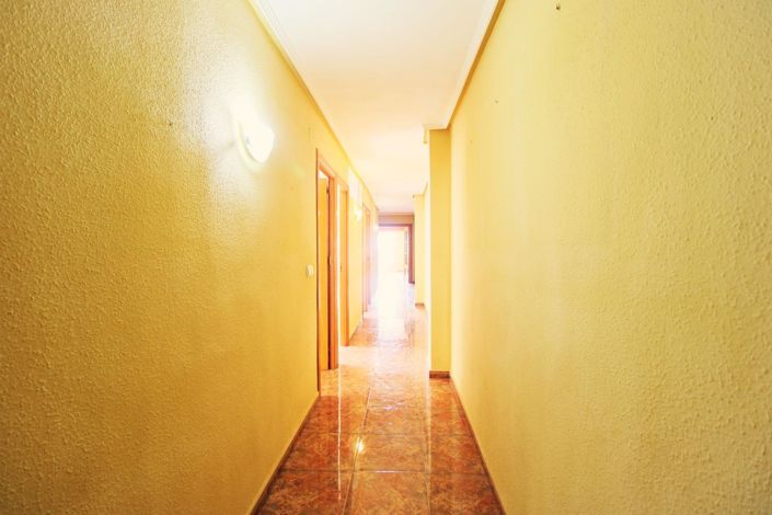 Image No.16-3 Bed Apartment for sale