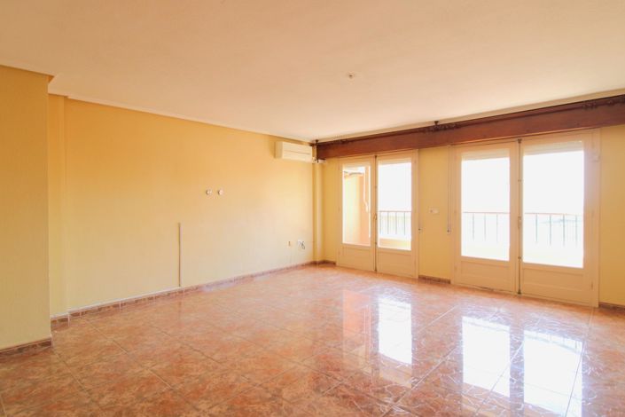 Image No.2-3 Bed Apartment for sale