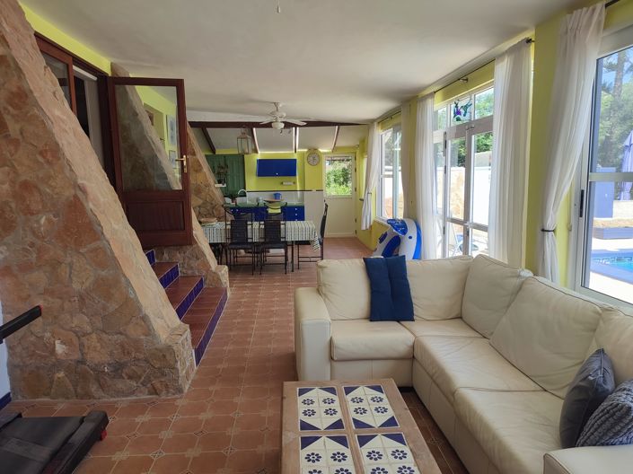 Image No.50-6 Bed Villa for sale