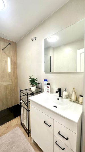 Image No.24-2 Bed Apartment for sale