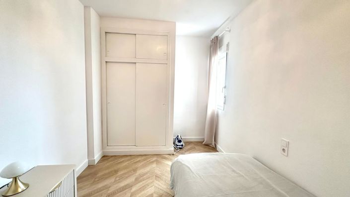 Image No.33-2 Bed Apartment for sale