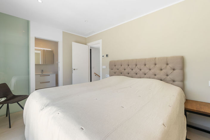 Image No.18-3 Bed Villa for sale