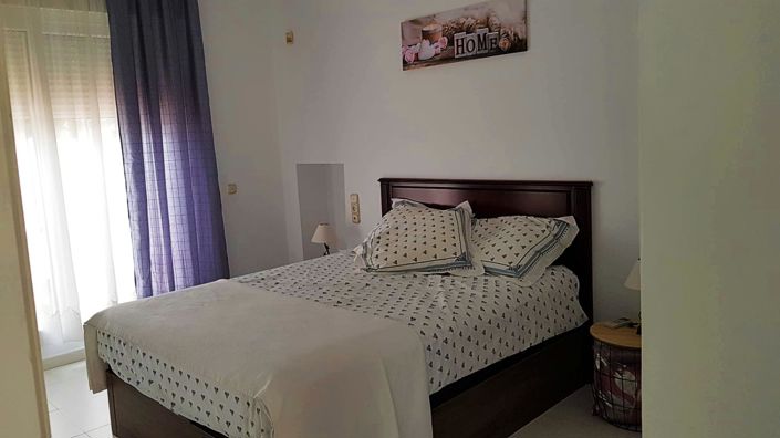 Image No.24-3 Bed Townhouse for sale