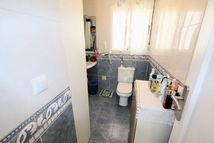 Image No.31-3 Bed Townhouse for sale