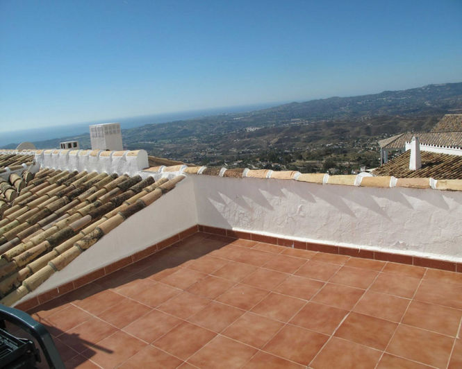 Image No.19-2 Bed Apartment for sale