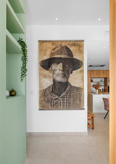 Image No.25-3 Bed Townhouse for sale