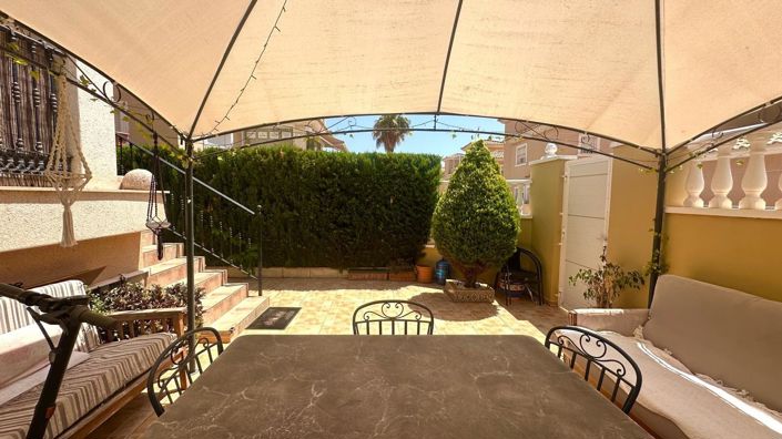 Image No.16-3 Bed Townhouse for sale