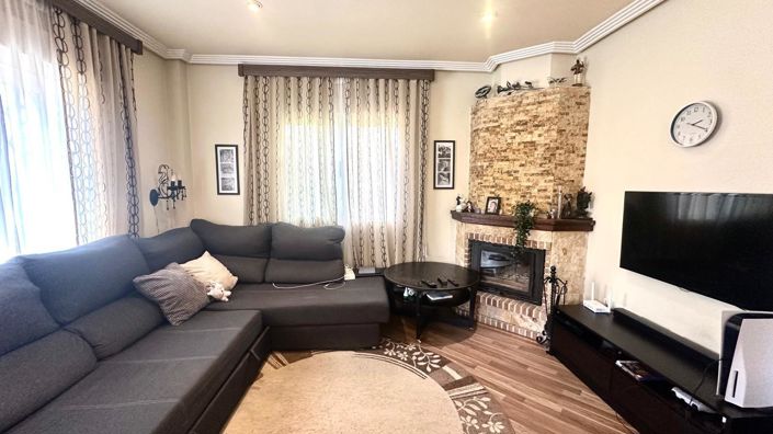 Image No.24-3 Bed Townhouse for sale