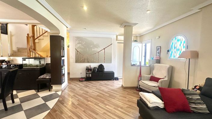 Image No.27-3 Bed Townhouse for sale