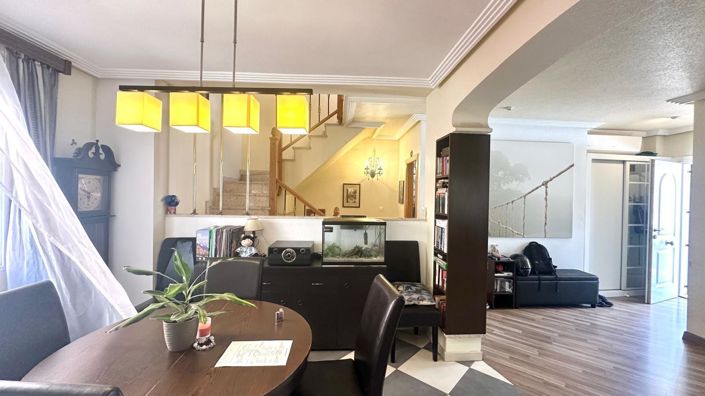 Image No.29-3 Bed Townhouse for sale