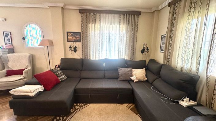 Image No.30-3 Bed Townhouse for sale