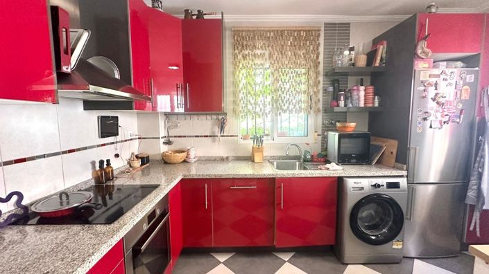 Image No.33-3 Bed Townhouse for sale