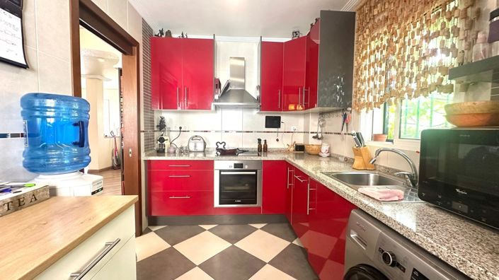 Image No.34-3 Bed Townhouse for sale