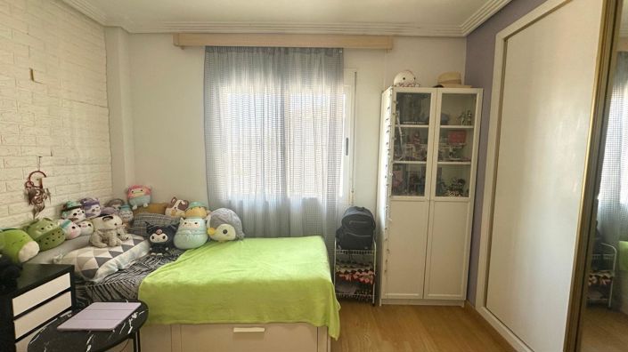 Image No.40-3 Bed Townhouse for sale