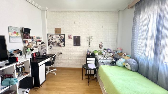 Image No.41-3 Bed Townhouse for sale