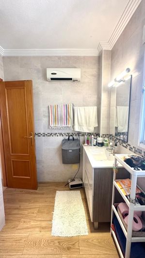 Image No.49-3 Bed Townhouse for sale