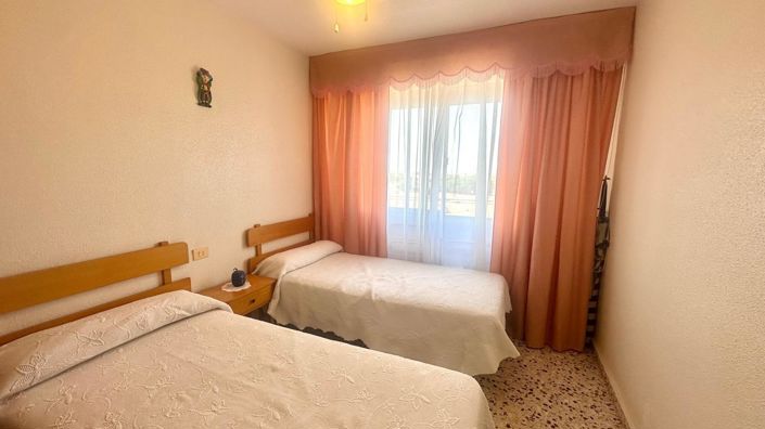 Image No.35-3 Bed Apartment for sale