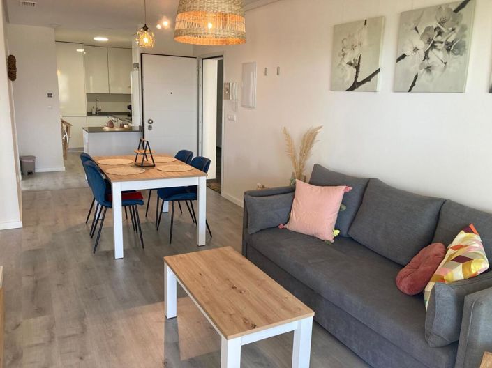 Image No.8-2 Bed Apartment for sale