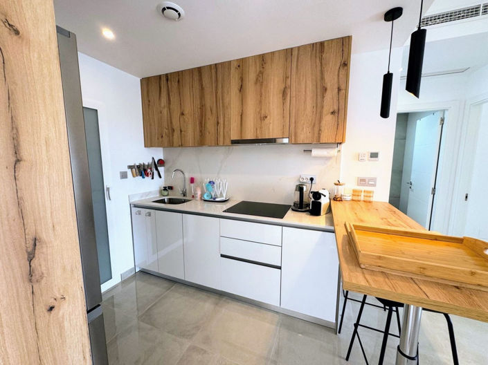 Image No.8-2 Bed Apartment for sale