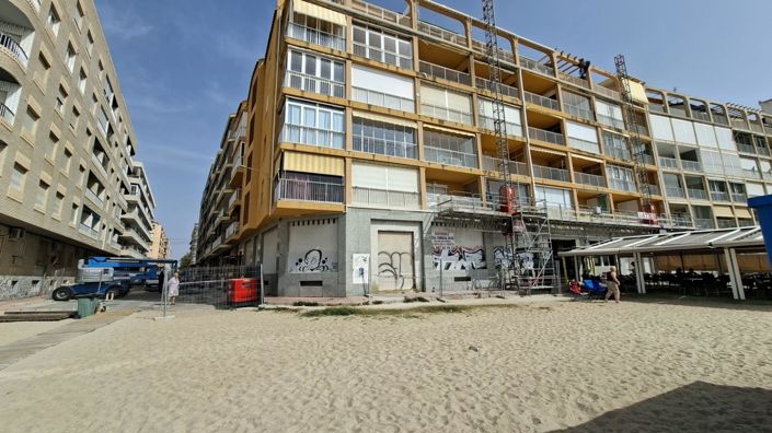 Image No.24-3 Bed Apartment for sale