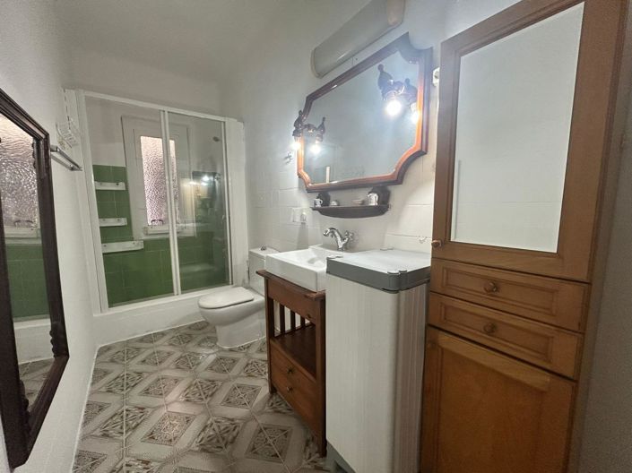 Image No.14-4 Bed Townhouse for sale