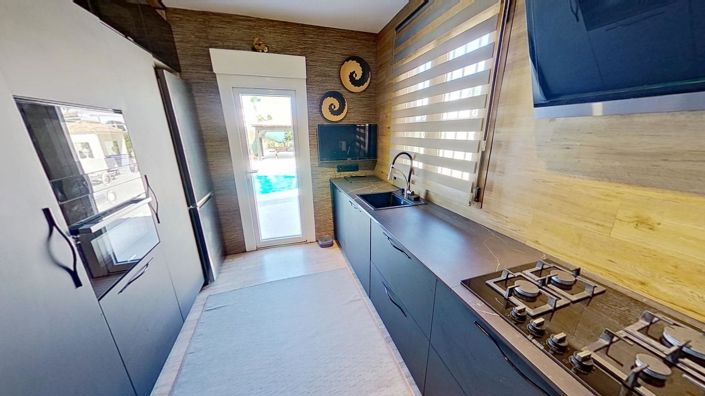 Image No.34-4 Bed Villa for sale