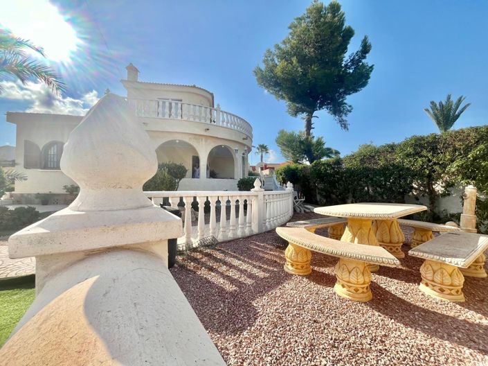 Image No.7-4 Bed Villa for sale