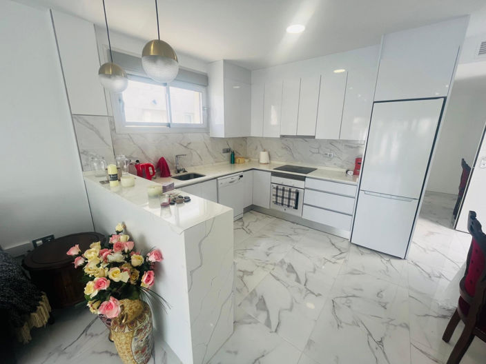 Image No.7-3 Bed Villa for sale