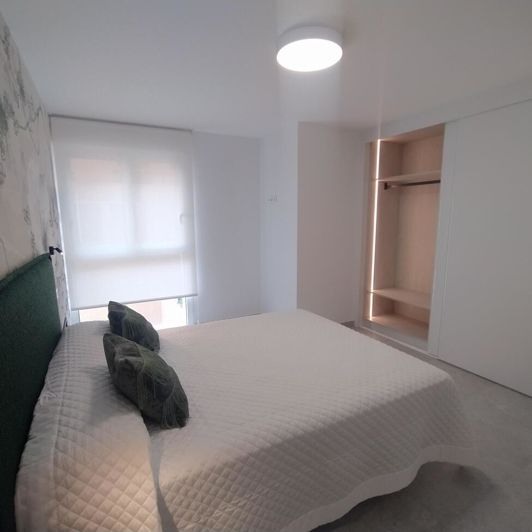 Image No.17-3 Bed Apartment for sale