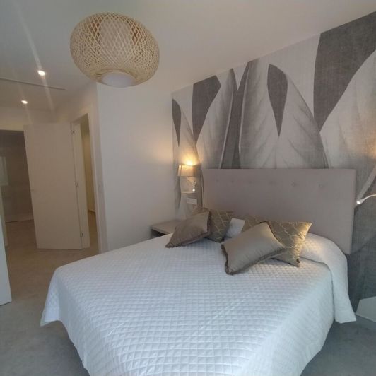 Image No.30-3 Bed Apartment for sale