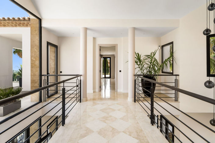 Image No.16-6 Bed Villa for sale