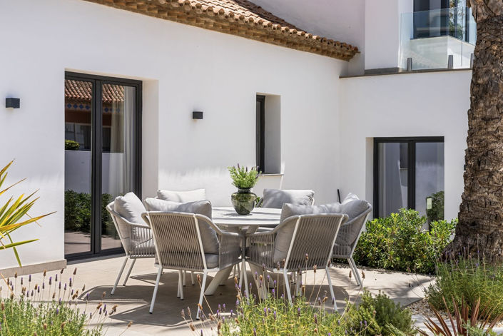 Image No.40-6 Bed Villa for sale