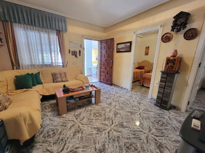 Image No.6-2 Bed Bungalow for sale