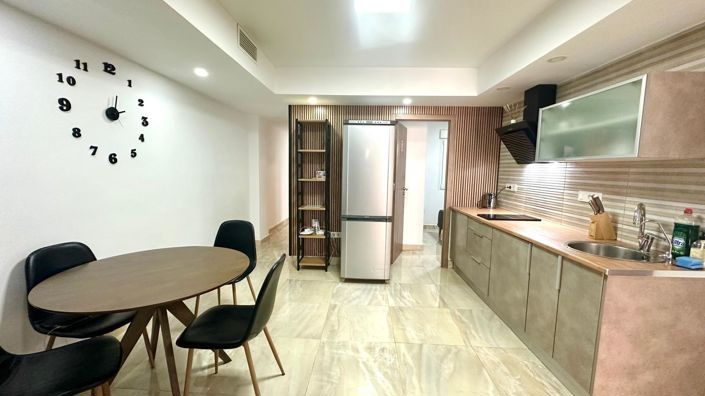 Image No.5-4 Bed Apartment for sale