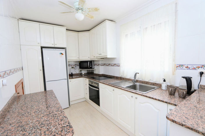 Image No.15-3 Bed House for sale