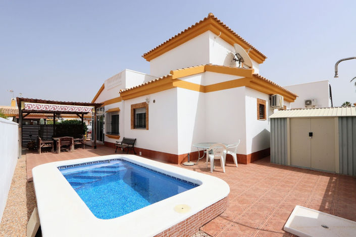 Image No.2-3 Bed House for sale