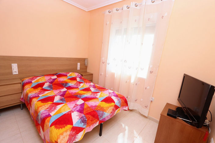 Image No.22-3 Bed House for sale