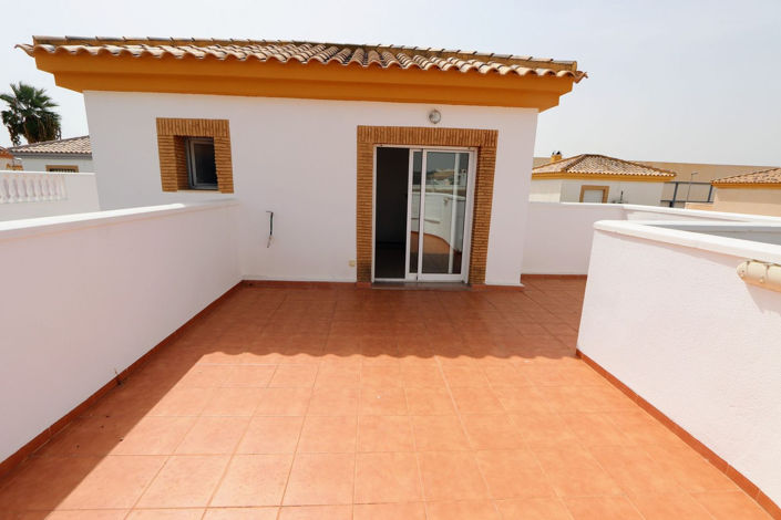 Image No.26-3 Bed House for sale