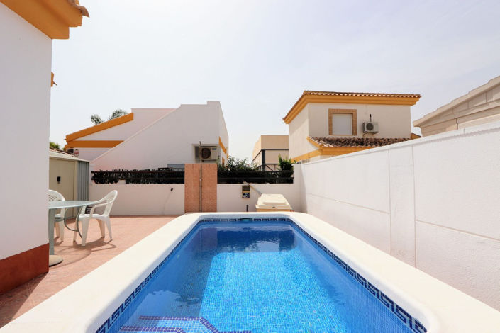 Image No.36-3 Bed House for sale