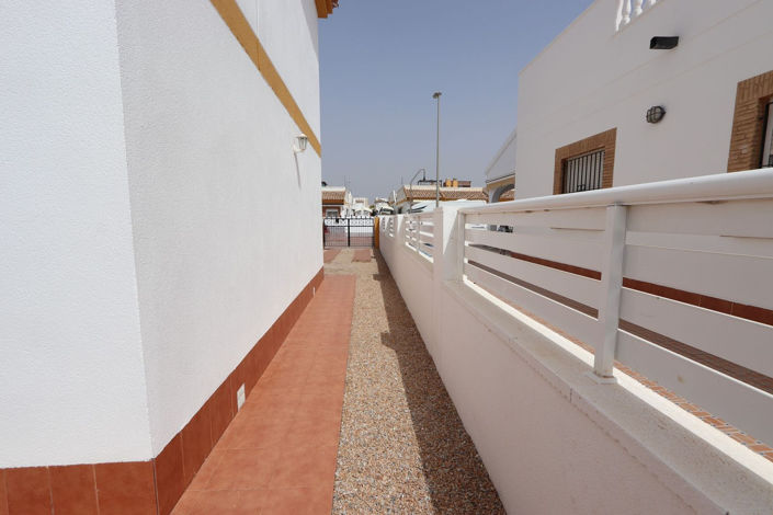 Image No.41-3 Bed House for sale